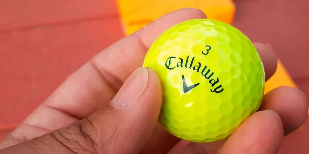 Features of the Callaway Warbird golf ball